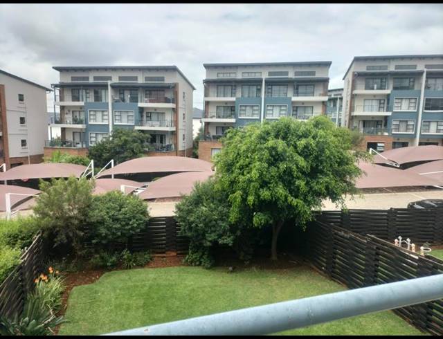 2 BEDROOM TOWNHOUSE FOR SALE IN GREENSTONE HILL